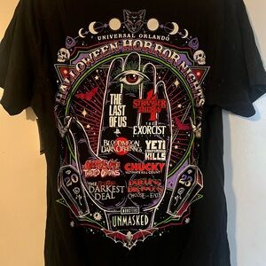Halloween Horror NIghts 2023 House Tee Shirt NWT